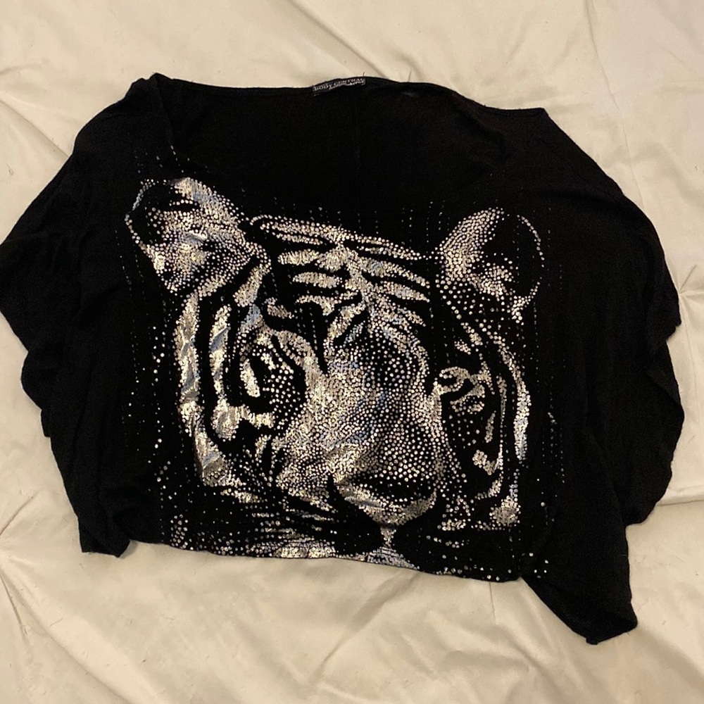 ✨2/$10 Body Central Tiger Crop Top